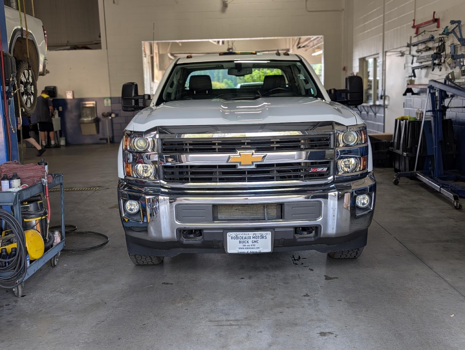 chevrolet silverado 3500hd 2015 1GC5KZC82FZ111059 image chevrolet silverado 3500hd 2015 1GC5KZC82FZ111059 image